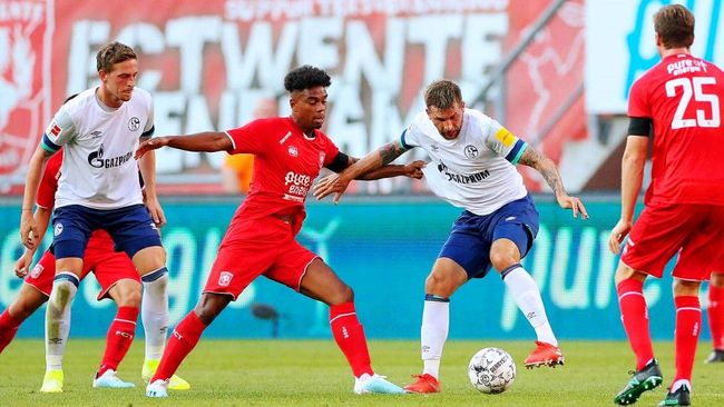 与超级球星 与超级球星