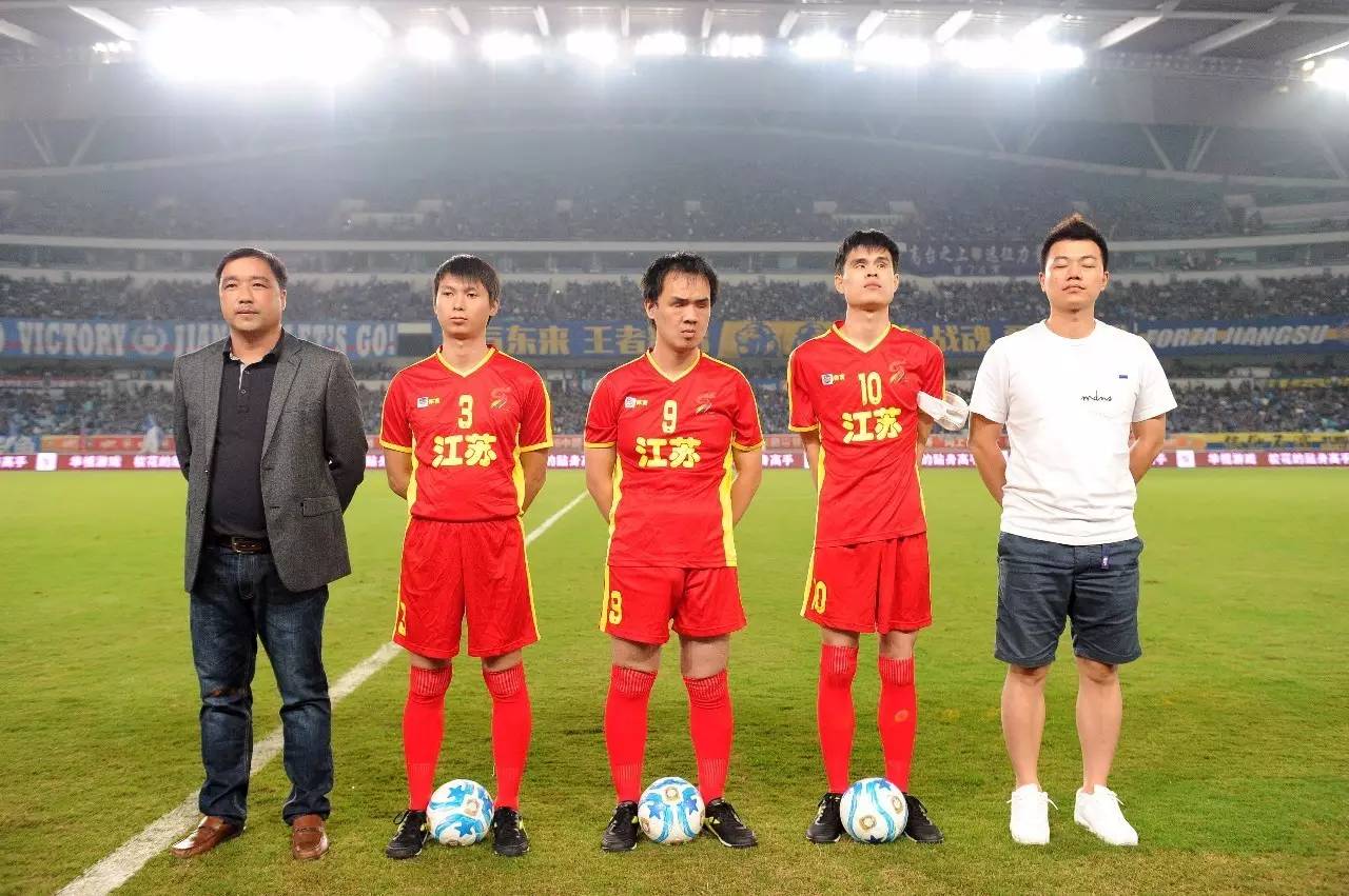 客会在几乎 客会在几乎