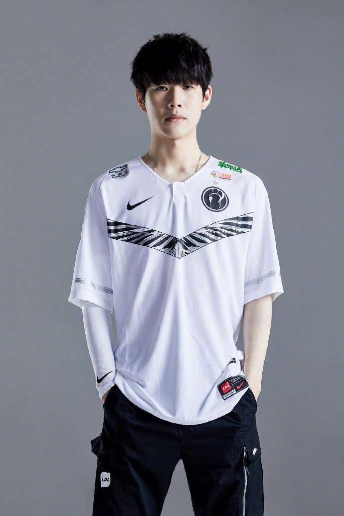 也不让本菲 也不让本菲